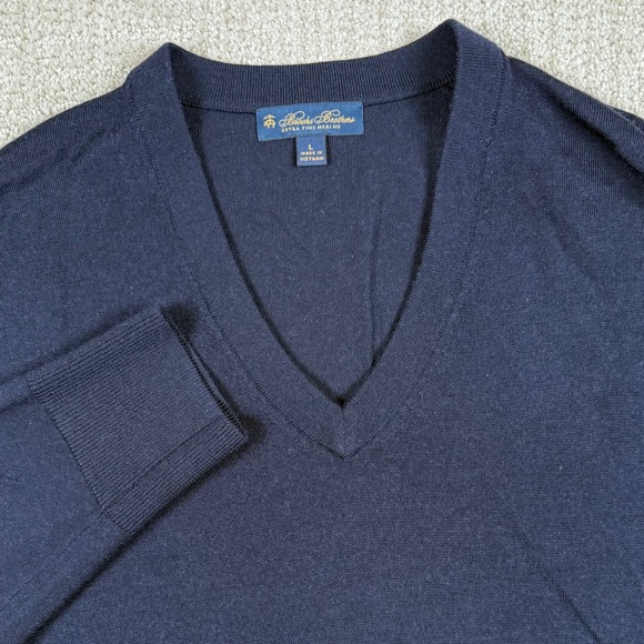 Brooks Brothers Other - Brooks Brothers Mens Large Navy Blue Blue Extra Fine Merino Wool V-Neck Sweater